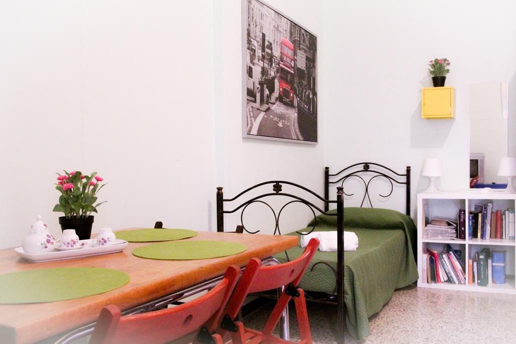 Tra L'Etna E Il Mare B&B Catania Luaran gambar