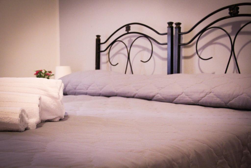 Tra L'Etna E Il Mare B&B Catania Luaran gambar