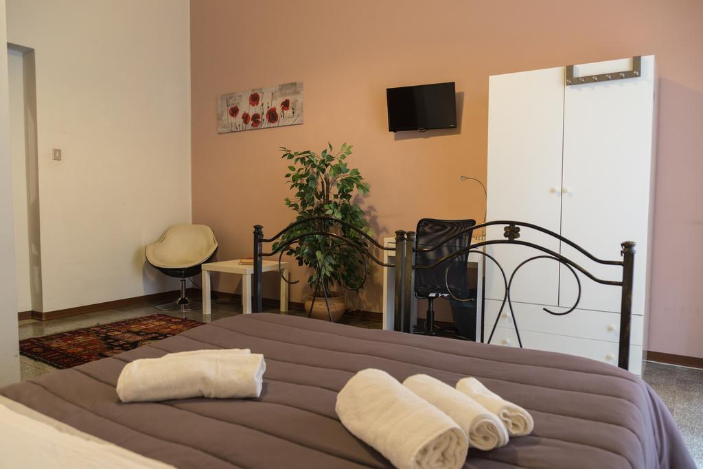 Tra L'Etna E Il Mare B&B Catania Luaran gambar