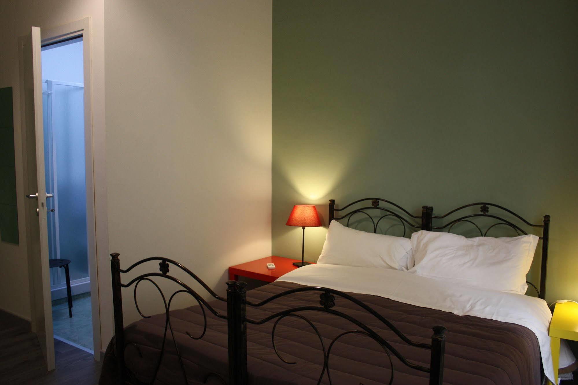 Tra L'Etna E Il Mare B&B Catania Luaran gambar