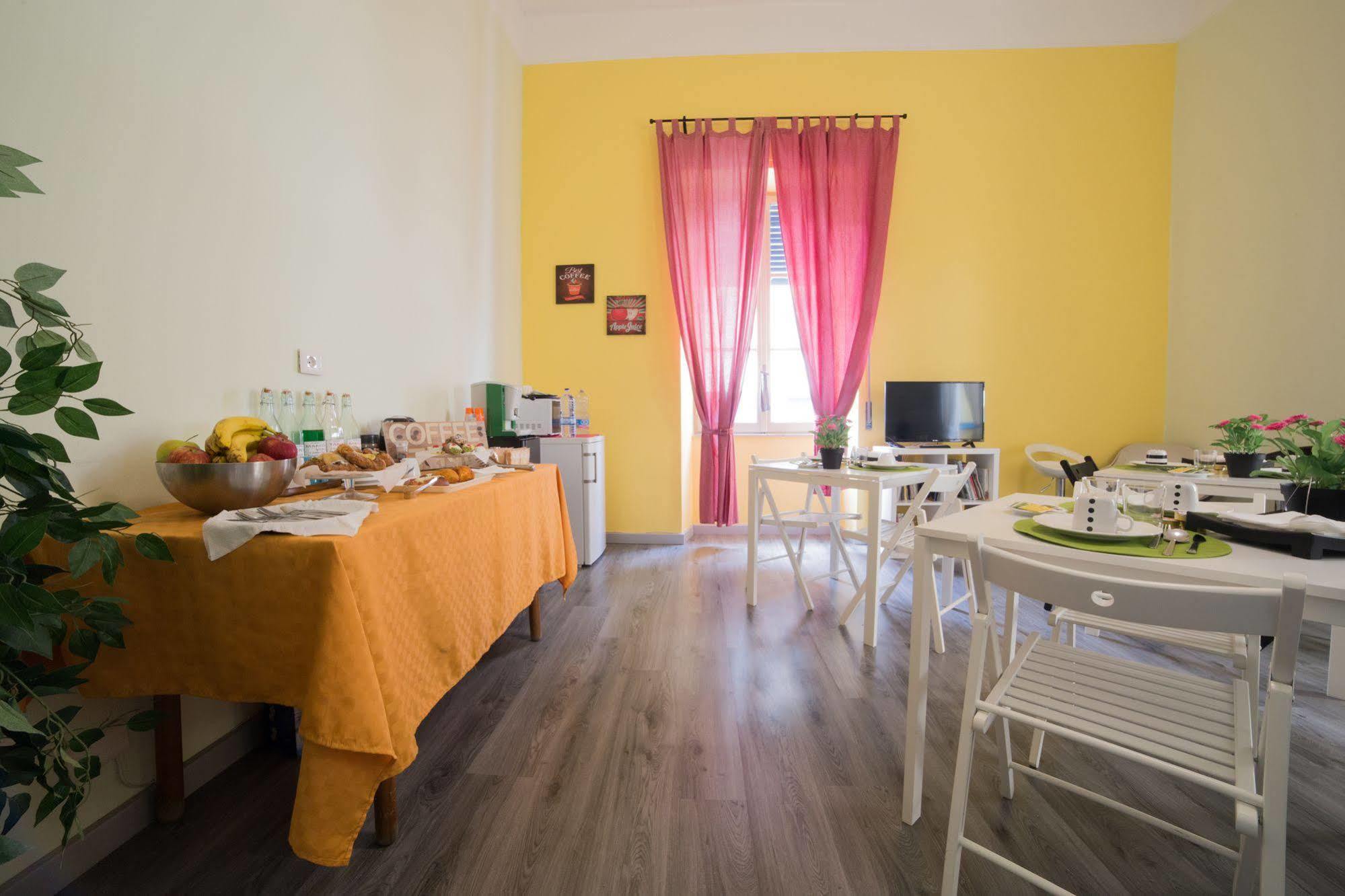 Tra L'Etna E Il Mare B&B Catania Luaran gambar