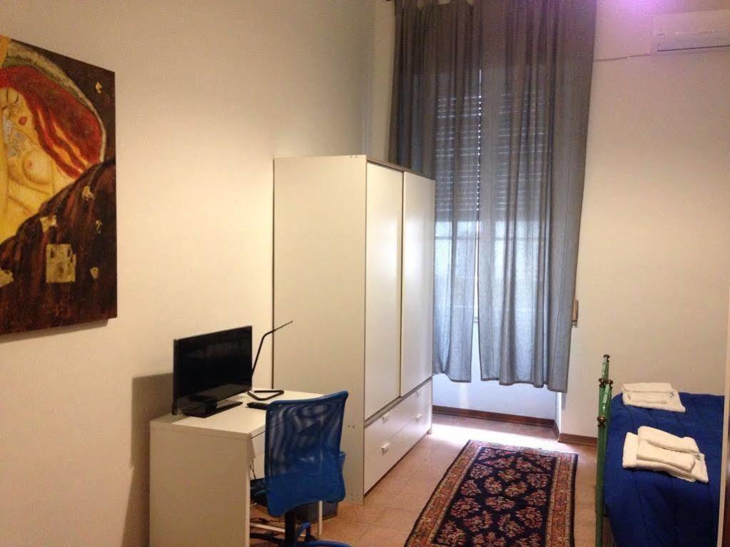 Tra L'Etna E Il Mare B&B Catania Luaran gambar