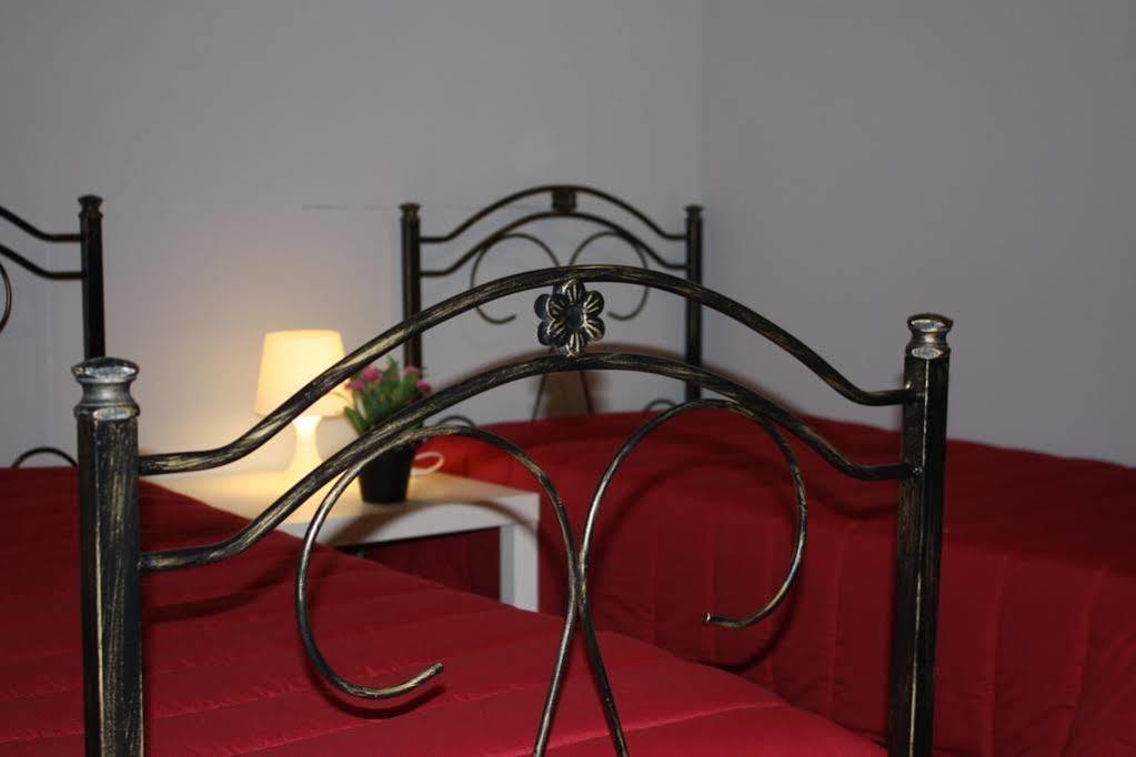 Tra L'Etna E Il Mare B&B Catania Luaran gambar